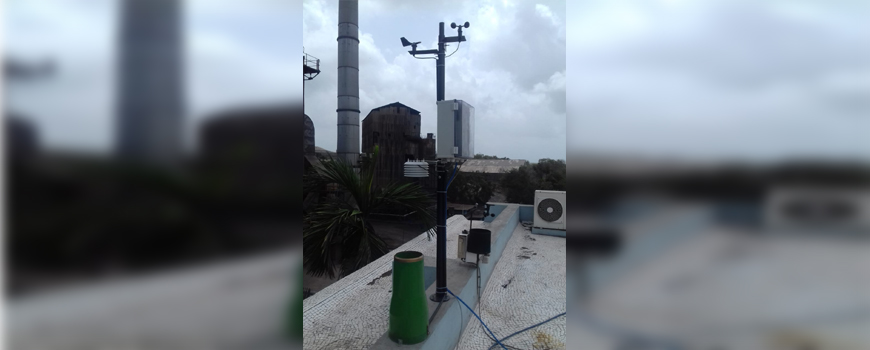Weather Monitoring Station for Solar Power, Global Horizontal Pyranometer, Wind Speed and Direction Sensor, Barometric Pressure Sensor, Data Logger, Lightening Arrestor and Sensors